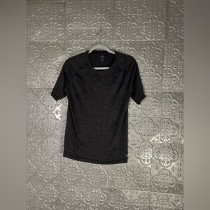 Apana Black Activewear Ventend Round Neck Short Sleeve Men's Workout Gym Shirt